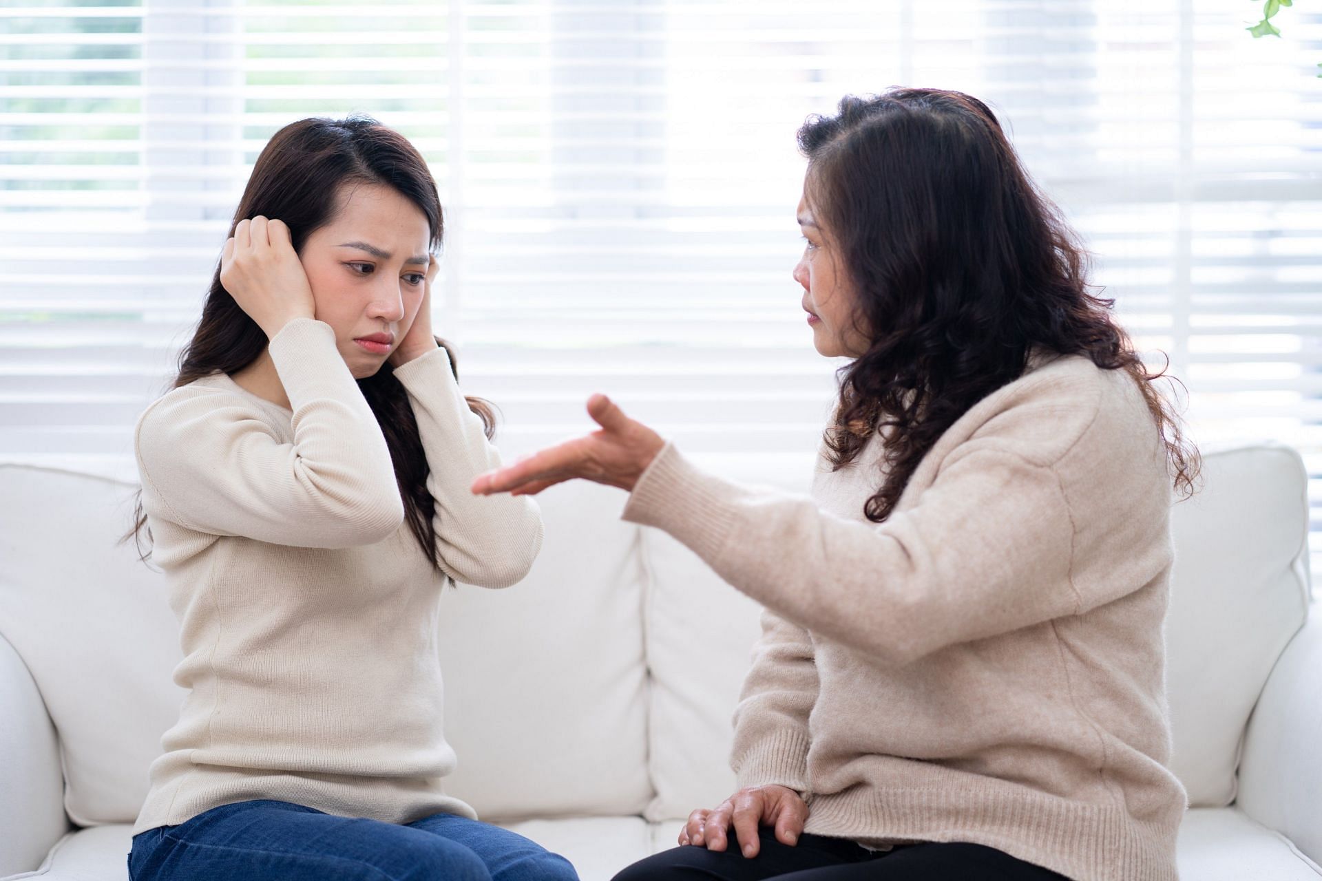 How can living with a mother with these traits affect you? (Image via Vceteezy/ Mac Duong Vu)